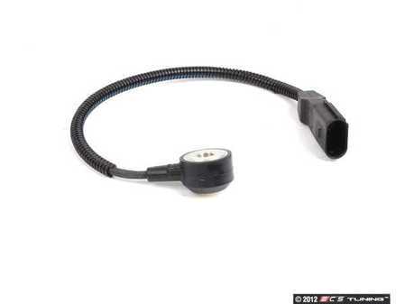 ES#269742 - 022905376 - knock Sensor - with harness - Detects engine knock and changes timing accordingly - Genuine Volkswagen Audi - Volkswagen