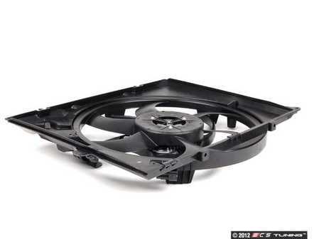 ES#2079736 - 17117590699 - Pusher Fan Assembly - Complete fan with assembly with housing and motor - Genuine BMW - BMW