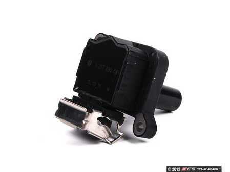 ES#2526535 - 12131703228 - Ignition Coil without Spark Plug Connector - Get your engine working flawlessly with new ignition coils - Bosch - BMW