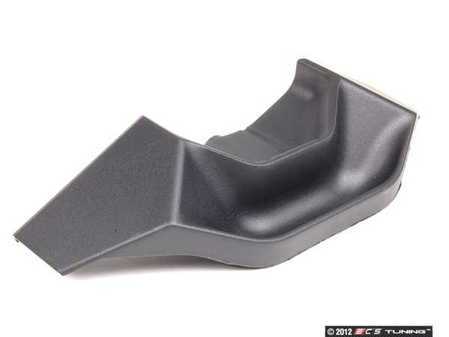 ES#19228 - 11141433898 - E38 Hose Cover - Located at front center of the engine  - Genuine BMW - BMW