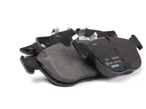 Front Brake Pad Set
