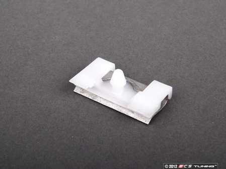 ES#93066 - 51318125892 - E38 Clip - Left or Right Windshield Moulding - Genuine BMW - BMW
