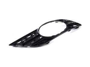 ES#1769584 - 2118850822 - Fog Lamp Grille - Right (Passenger) Side - Does not include new fog lamp or chrome trim ring - Genuine Mercedes Benz - Mercedes Benz