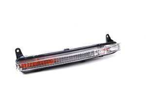 ES#398190 - 4L0953042A - front turn signal - right - Keep the clean look of your exterior - Genuine Volkswagen Audi - Audi