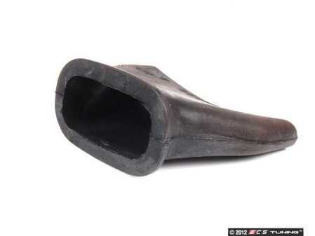 ES#1655695 - 1246280069 - Drip Moulding Drain - Located underneath the rain tray in the engine compartment - Genuine Mercedes Benz - Mercedes Benz