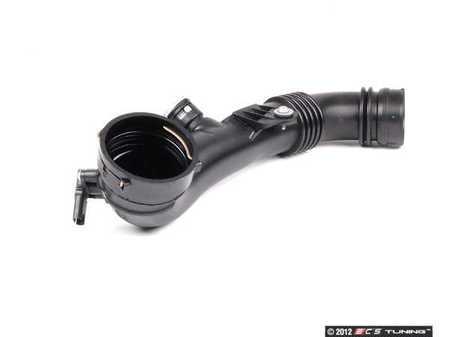 ES#1599230 - 13717590306 - Upper Intake Charge Pipe - Connects throttle body to lower charge pipe - Genuine BMW - BMW