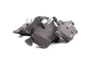 Front Brake Pad Set