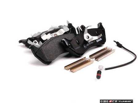 ES#2608764 - 1634201420 - Rear Brake Pad Set - Includes wear sensor - Pagid - Mercedes Benz