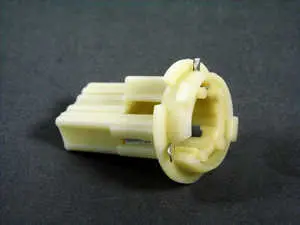 E38 Bulb Socket - Taillight (with Clear Bulb) (12V 21/5W)
