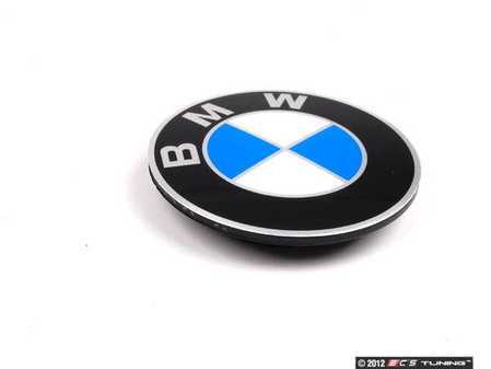 ES#65732 - 36132225190 - Center Cap Badge - Priced Each - The roundel badge that inserts into the one piece Style 5 center cap - Genuine BMW - BMW