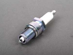 ES#2738937 - 99917015690KT5 - Spark Plugs - Set Of 8 - Bosch Super Plus WR 7 DC - Bosch - Porsche