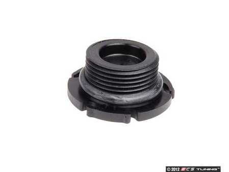 ES#2523360 - 11137605018 - Engine Oil Drain Plug - Drain plug with o-ring. One time use - to be replaced each time it's removed. - Genuine BMW - BMW