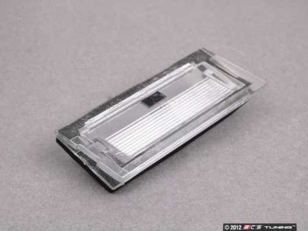 ES#77975 - 51137004537 - E53 License Plate Light Lens - Replacement lens for your X5 - Genuine BMW - BMW