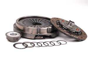 ES#1931634 - 94411691100 - Clutch Kit - Includes clutch disc, pressure plate, and release bearing - Sachs - Porsche