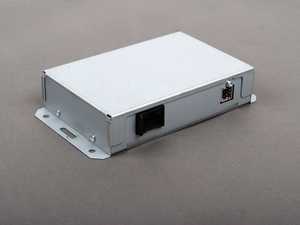 ES#182533 - 65410411033 - Interface For IPod - (NO LONGER AVAILABLE) - Part of the IPod kit, not the complete kit - Genuine BMW - BMW