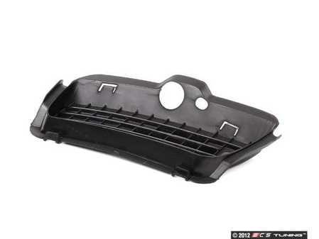ES#2562125 - 9538272X - Lower Bumper Grill - Right - Black plastic lower grill insert for front bumper - Bremmen Parts - 