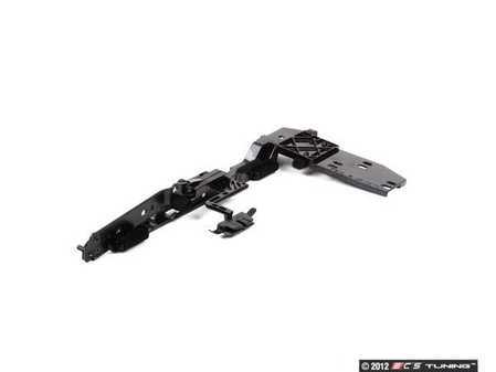 ES#1659038 - 1247800612 - Slide Angle - Right (Passenger) Side - Located at transporter bridge - Genuine Mercedes Benz - Mercedes Benz