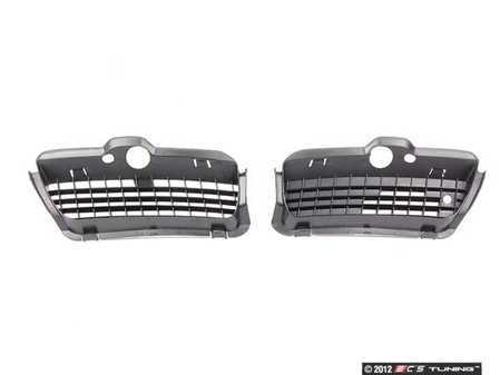 ES#2562127 - 9538272XKT - Lower Bumper Grill Set - Left and Right front grills for European front bumper cover - Bremmen Parts - Volkswagen
