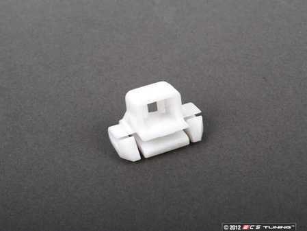 ES#2703441 - 0019885181 - Fastener Button - Priced Each - Moulding Clip - Vaico - Mercedes Benz