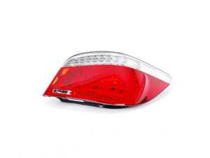 ES#2664858 - 63217361594 - Rear Tail Light - Right - The right tail light mounted in the body - Genuine BMW - BMW