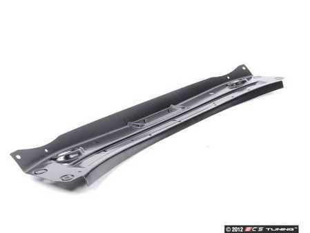 ES#1698729 - 1646200486 - Upper Radiator Support - Located between headlight brackets - Genuine Mercedes Benz - Mercedes Benz