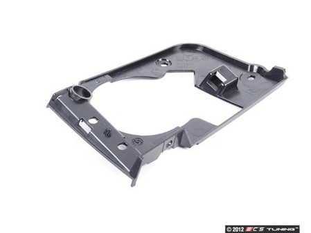 ES#1844564 - 51117891398 - E90 Fog Lamp Bracket - Right - Located in the front bumper - Genuine BMW - BMW