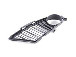 ES#1844562 - 51117891396 - M-Sport Fog Light Bumper Grille - Right - The grille that surrounds the fog light - Genuine BMW - BMW