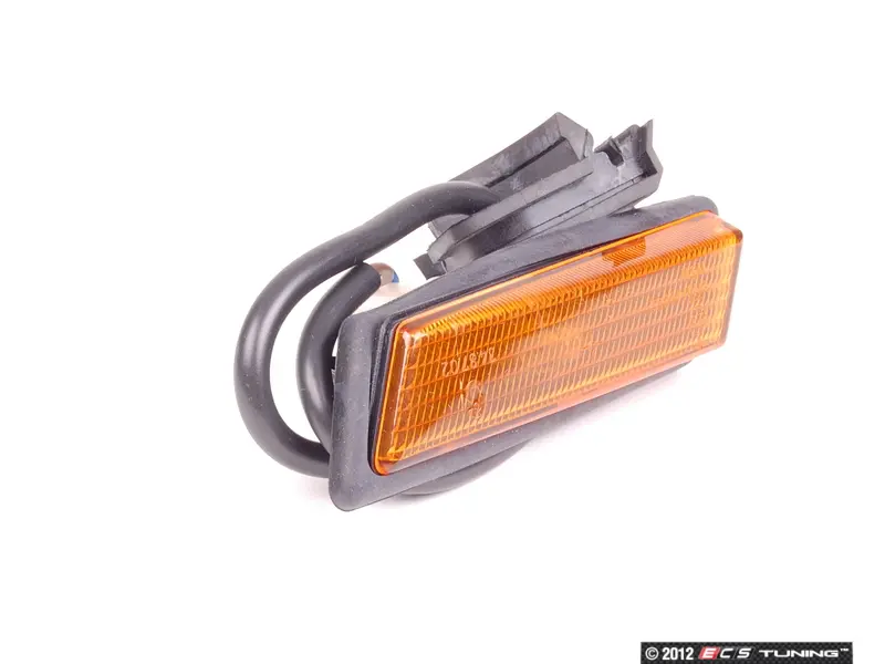 さけ Genuine BMW - 63131383036 - Side Marker - Right - (NO LONGER