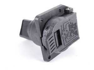 ES#3574734 - 020545402664 - Trailer Hitch Plug Socket - Socket that connects the trailer wiring to your vehicles wiring - Genuine Mercedes Benz - Mercedes Benz