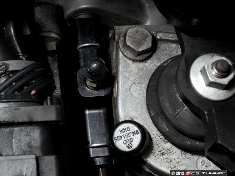 ECS News Volkswagen MKIV 6Speed Clutch Bleeder Block