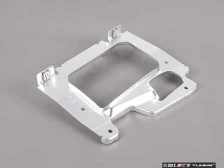 ES#129195 - 51717892798 - E46 M3 Brake Air Duct Bracket - Right - Secures the right brake air duct - Genuine BMW - BMW