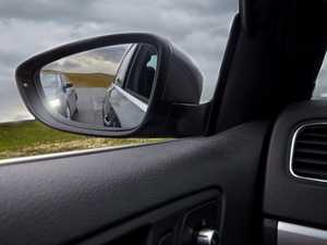 ES#2550868 - 5C6857521B2F  - GLI Blind Spot Mirror Glass - Set - These heated blind spot mirrors help to improve your sense of what is going on around you - Genuine European Volkswagen Audi - Volkswagen