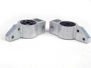 ES#2581625 - 1K0199UROKT - Control Arm Bushing Kit - Rear Position - Connects the lower control arm to the subframe - URO - Audi Volkswagen