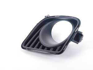 ES#73508 - 51110413252 - JCW Front Bumper Fog Light Grille - Right - (NO LONGER AVAILABLE) - Black section located around the fog light lens - Genuine MINI - 