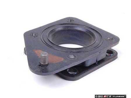 ES#2524124 - 1020711368 - Carburetor Mount Flange - Located between the carburetor and intake manifold - MTC - Mercedes Benz