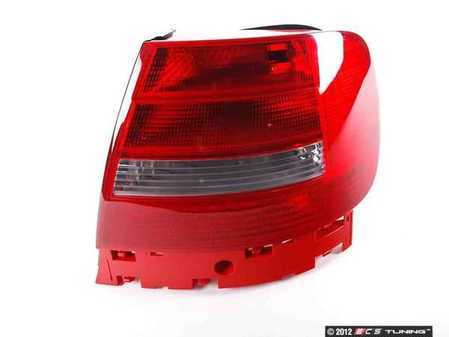 ES#2581287 - 8D0945096H - Tail Light - Right - Keep the clean look of your exterior - Magneti Marelli - Audi