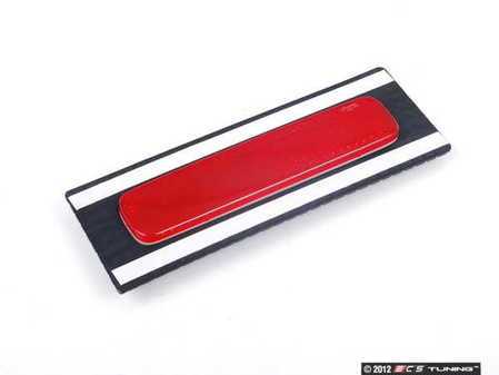 ES#261636 - 8E5945073 - Rear Reflector - Left - Red plastic reflector mounted on the rear bumper cover - Genuine Volkswagen Audi - Audi