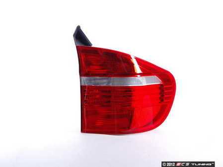 ES#174715 - 63217200820 - E70 X5 Taillight for Fender - Genuine BMW - BMW