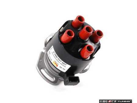 ES#12154 - 051905205Ckt - Ignition Distributor - Remanufactured - Comes with new cap & rotor. Price includes $77 refundable core charge - Bosch - Volkswagen