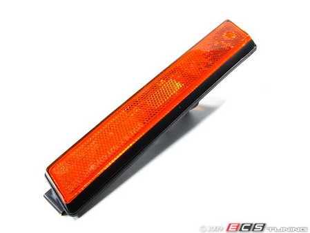 ES#251915 - 176945071 - MK2 Left Side Marker Light - OEM replacement amber light - Genuine Volkswagen Audi - Volkswagen