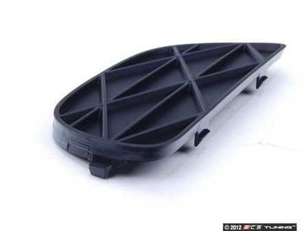 ES#75000 - 51118038287 - CLOSED GRID - Genuine BMW - BMW