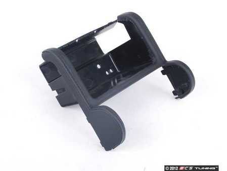 ES#84553 - 51167902726 - Upper Support - Schwarz Extended Leather - Found on models featuring a center armrest - Genuine BMW - BMW