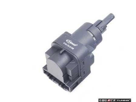 ES#2580982 - 6Q0945511 - Brake Light Switch - Located behind the brake pedal - Vemo - Audi Volkswagen