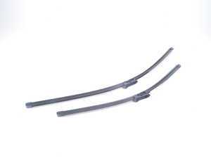 ES#2587994 - 2518200745 - Wiper Blade Set - Includes driver and passenger side - Bosch - Mercedes Benz