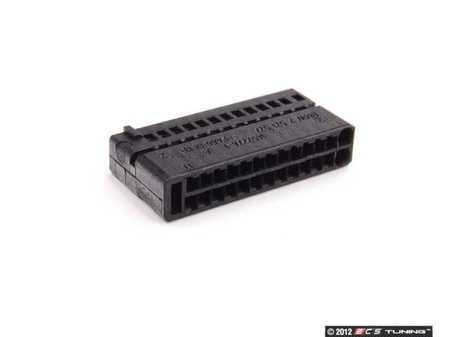 ES#31658 - 12527521527 - Socket Housing - 26 Pin - Genuine BMW - BMW