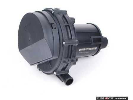 ES#2574862 - 11727553056 - E46 Secondary Air Pump - Located in the right portion of the engine bay, near the shock tower and windshield wiper fluid reservoir - Pierburg - BMW