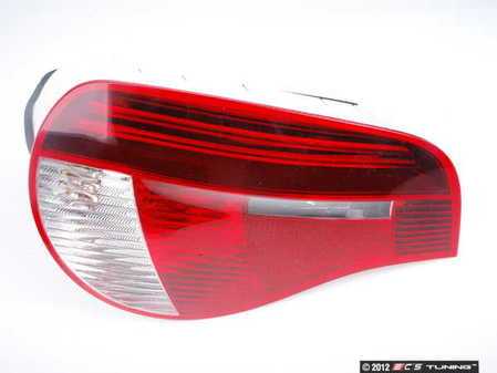 ES#174605 - 63217162729 - E85 Outer Tail Light - Left - White and Red design - Genuine BMW - BMW