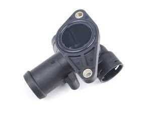 ES#2582070 - 06B121132E - Cylinder Head Cooling Flange - Located at the rear of cylinder head, includes o-rings - Vaico - Audi