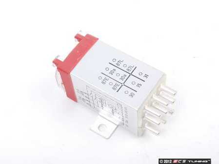 ES#2526573 - 2015403745 - Over Voltage Protection Relay - OVP - Includes new 10 Amp fuses - URO - Mercedes Benz