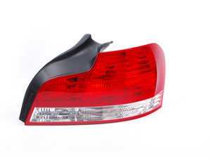 ES#2101434 - 63217285642 - Outer Tail Light - Right - White and Red design - Genuine BMW - BMW
